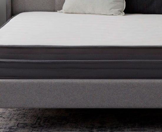 Gel-Memory-Foam-Hybrid-Mattress-04