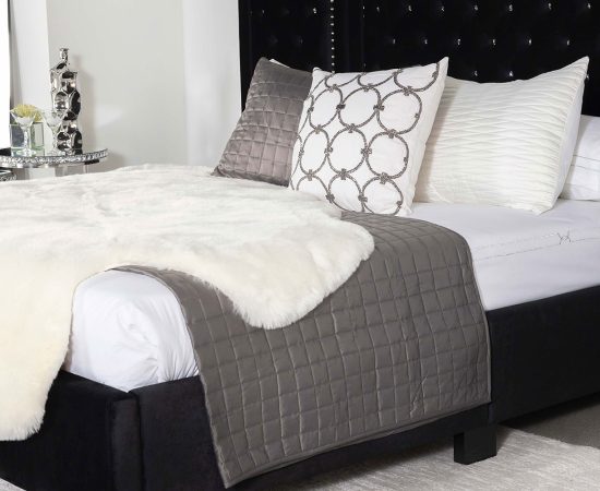 Hailey-Bed-With-Wing-Panel-04