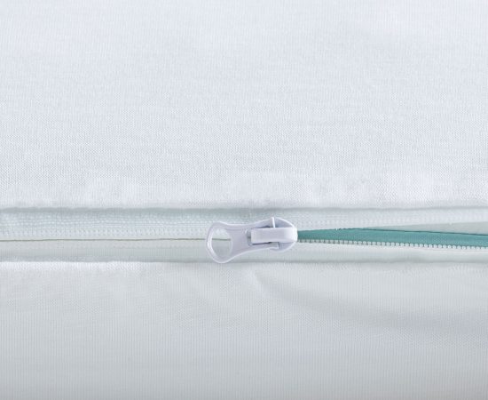 PR1ME-Smooth-Pillow-Protector-03